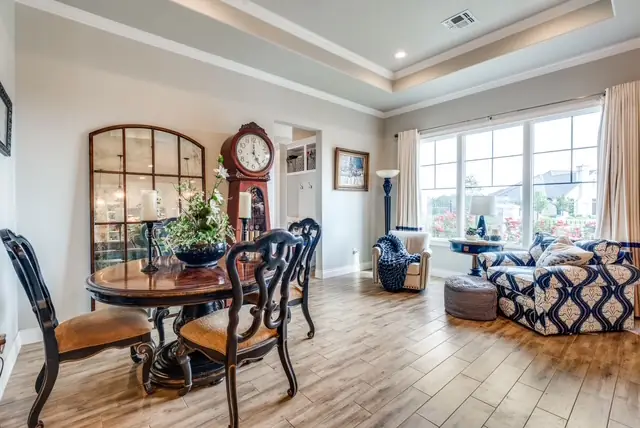 Projects: Model Home photo 1